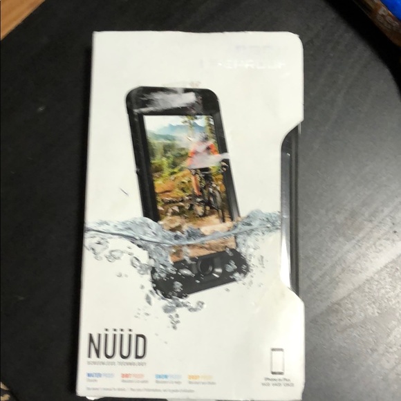 Life proof Nuud Case (6S PLUS) - Picture 1 of 3